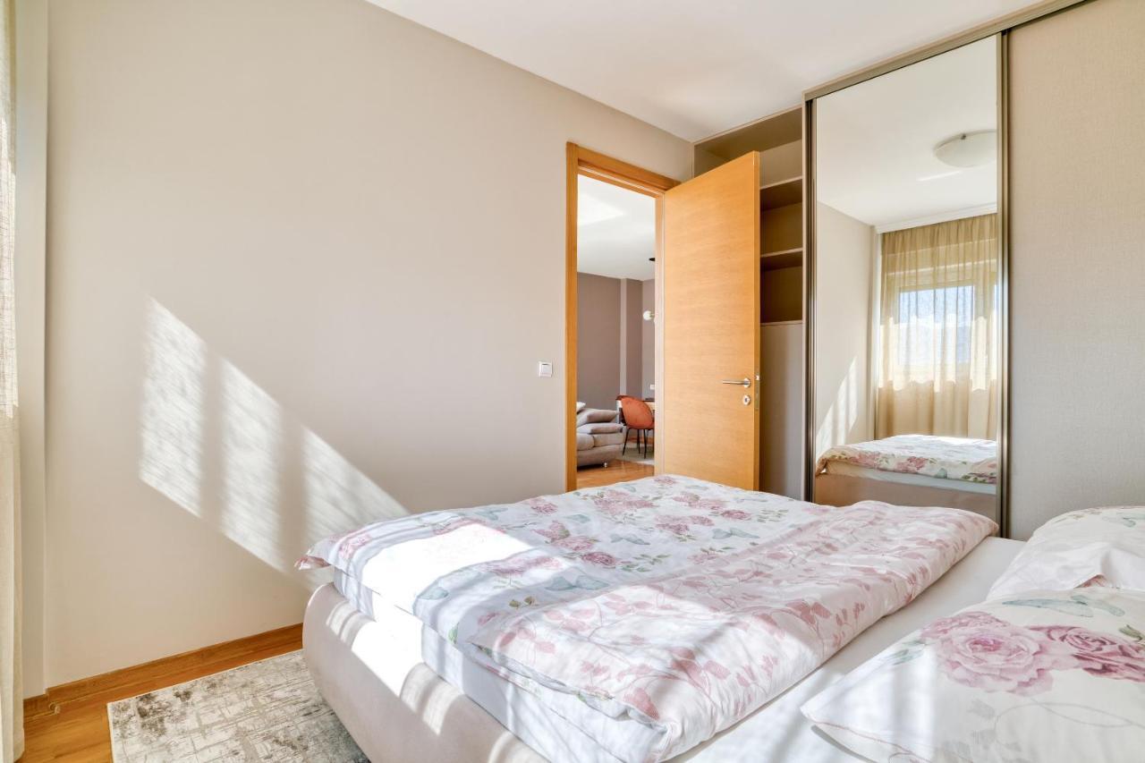 Sea View Apartments In Budva Ngoại thất bức ảnh